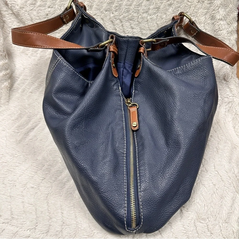 Merona Dark Blue Tan Brown Faux Leather Shoulder Bag Purse Handbag Classic